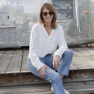 Long Sleeve Banded Collar White Blouse